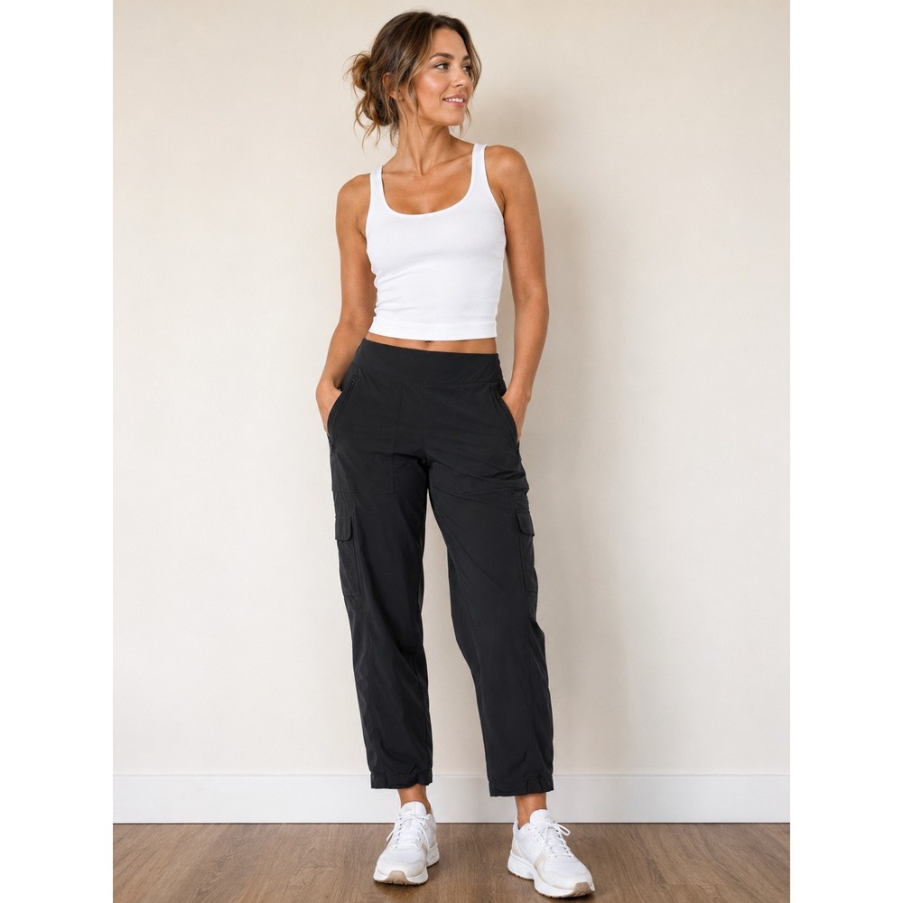 Athleta Headlands Hybrid Cargo II Pants Black High Rise Hiking Trousers Size 4